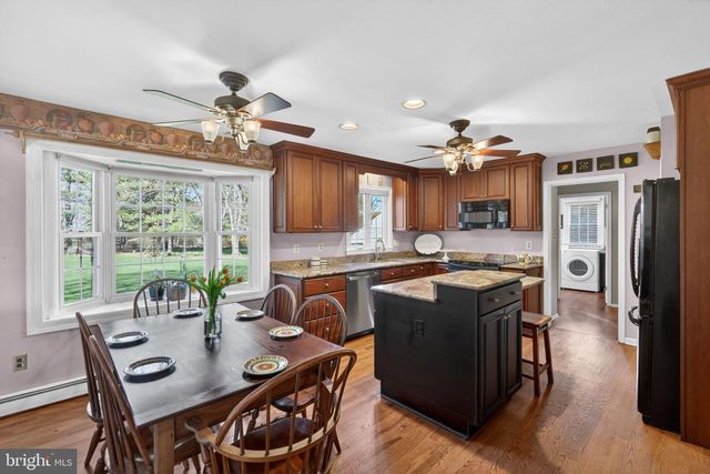 12 HAPP DR, Doylestown, PA 18901