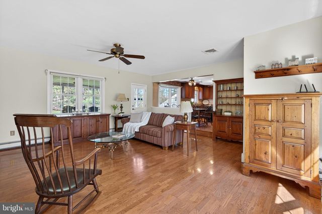 12 HAPP DR, Doylestown, PA 18901