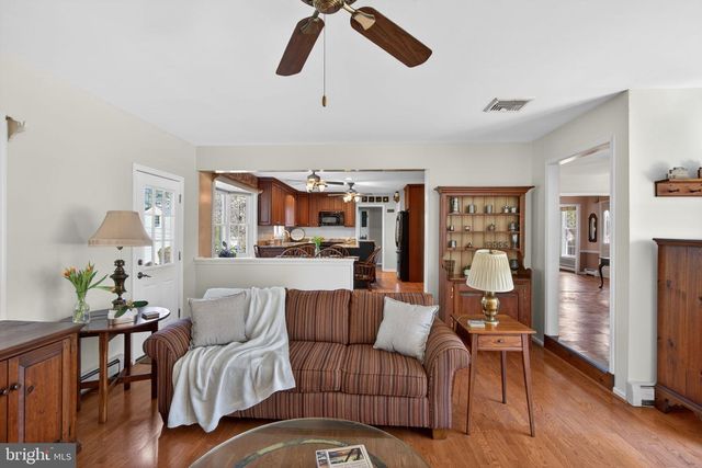 12 HAPP DR, Doylestown, PA 18901