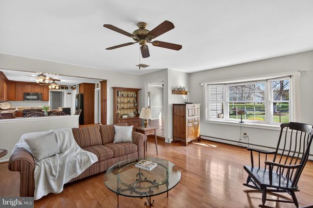 12 HAPP DR, Doylestown, PA 18901