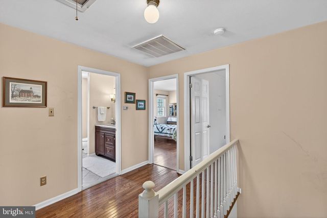 12 HAPP DR, Doylestown, PA 18901
