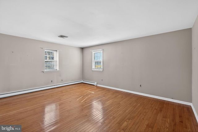 12 HAPP DR, Doylestown, PA 18901
