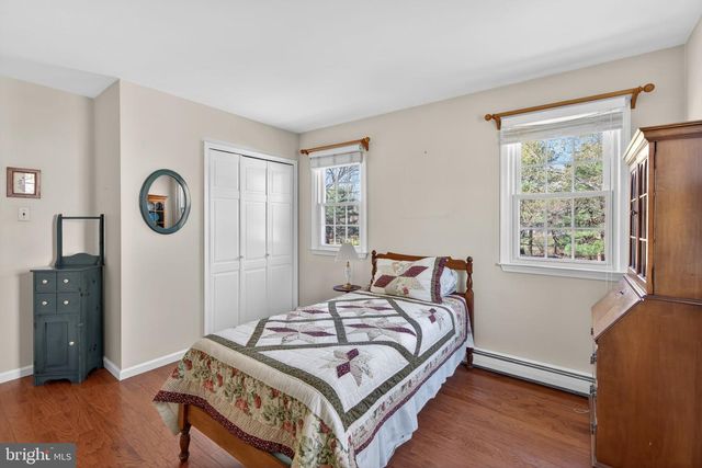 12 HAPP DR, Doylestown, PA 18901