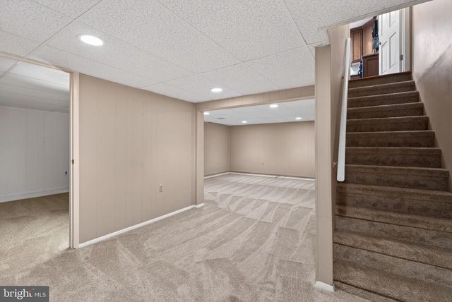 12 HAPP DR, Doylestown, PA 18901