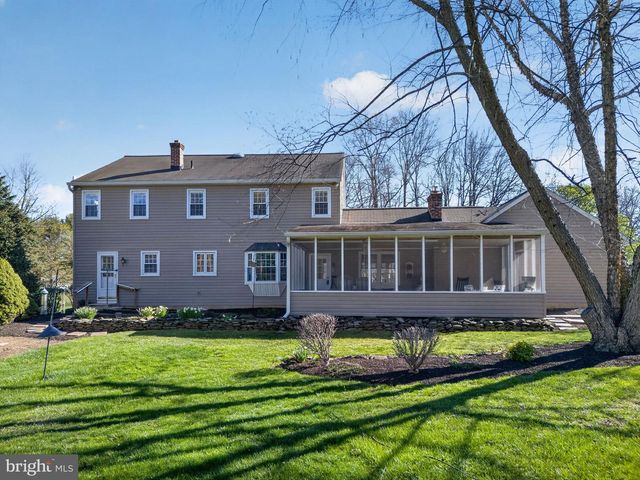 12 HAPP DR, Doylestown, PA 18901