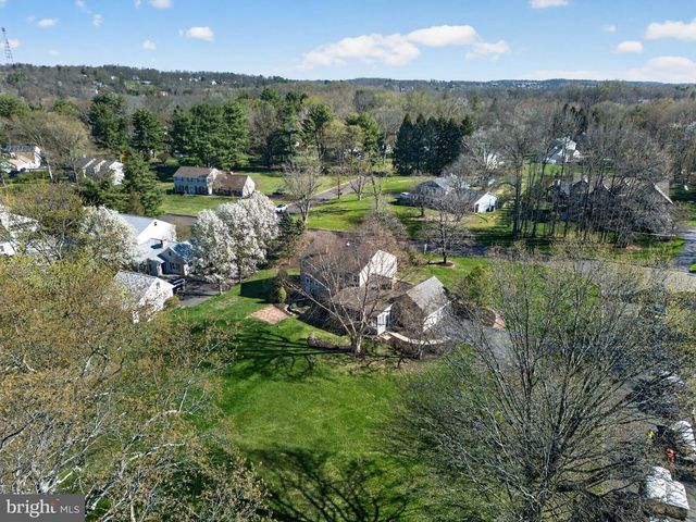 12 HAPP DR, Doylestown, PA 18901
