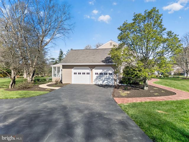12 HAPP DR, Doylestown, PA 18901