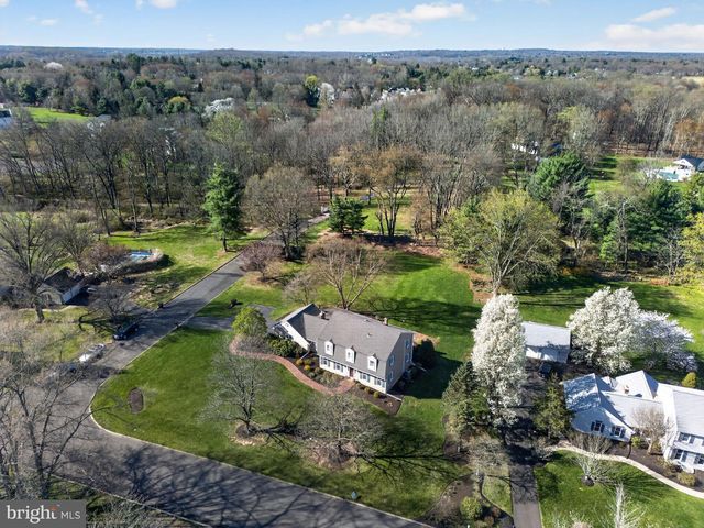 12 HAPP DR, Doylestown, PA 18901