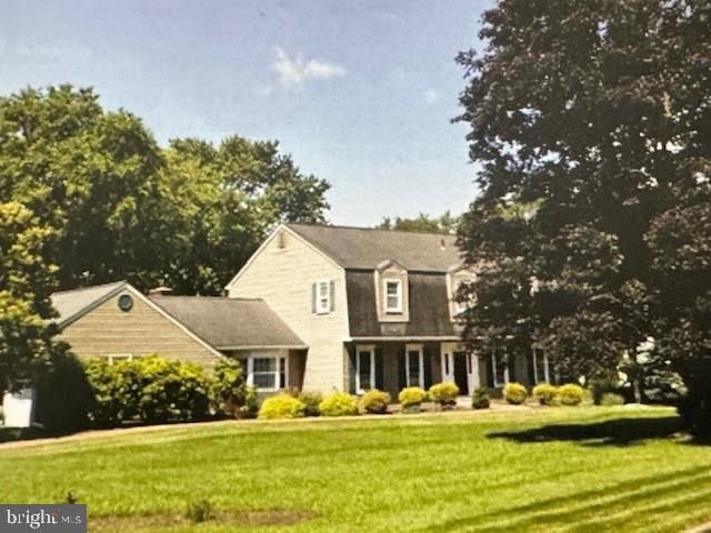 12 HAPP DR, Doylestown, PA 18901
