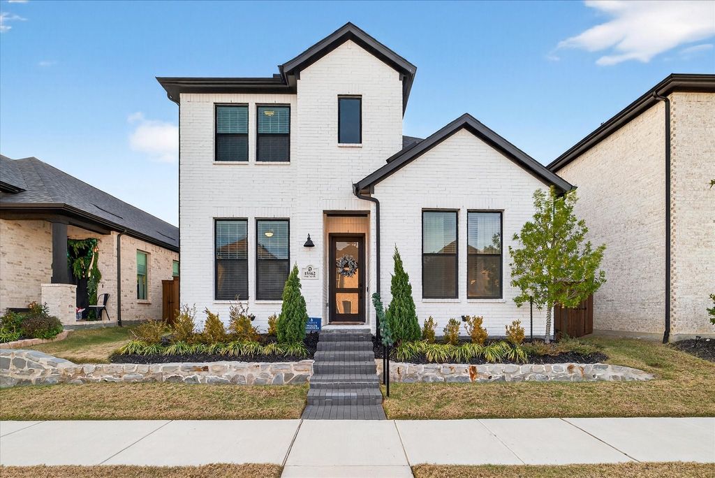 15562 Fringe Tree Road, Frisco, TX 75035