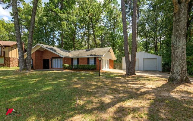 305 Pine Cone, Haughton, LA 71037