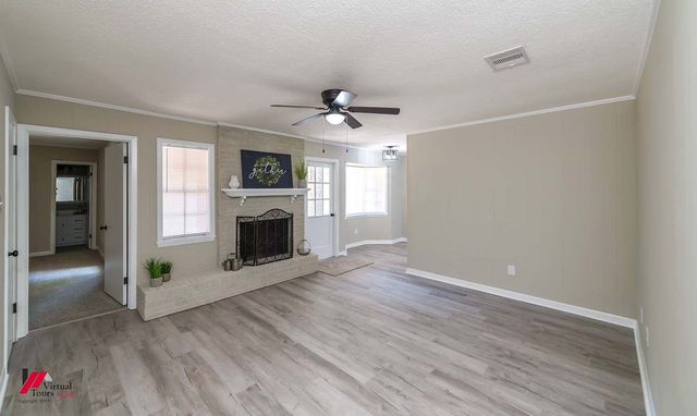 305 Pine Cone, Haughton, LA 71037