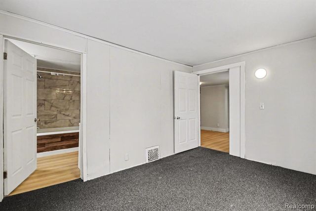 714 W 8th Street, Monroe, MI 48161