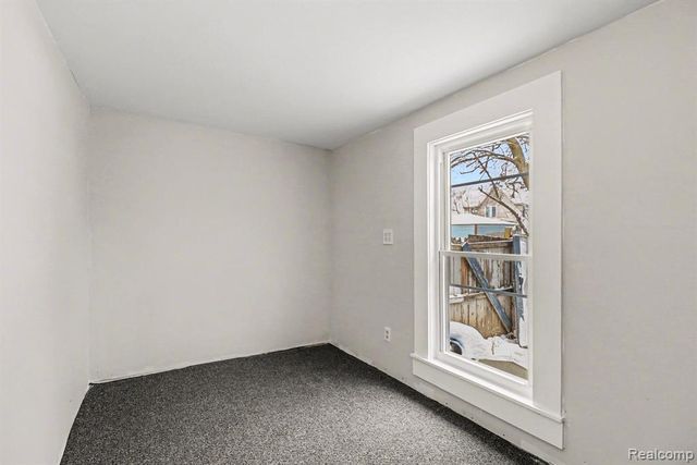 714 W 8th Street, Monroe, MI 48161