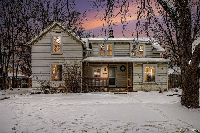 714 W 8th Street, Monroe, MI 48161