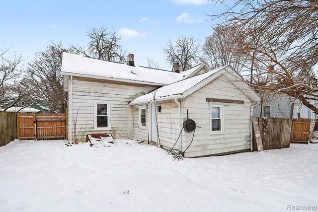 714 W 8th Street, Monroe, MI 48161