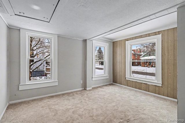 714 W 8th Street, Monroe, MI 48161