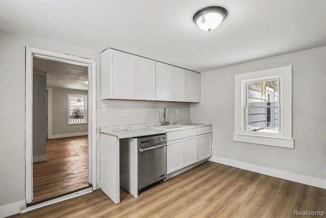 714 W 8th Street, Monroe, MI 48161