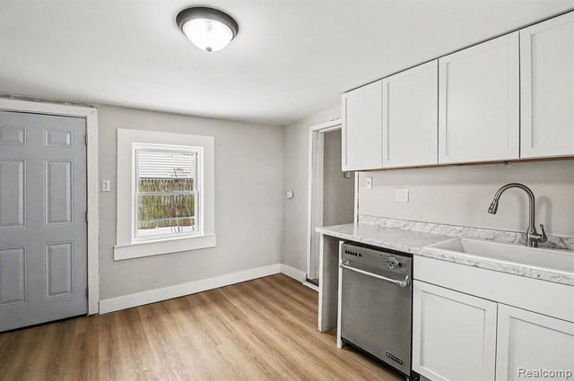 714 W 8th Street, Monroe, MI 48161