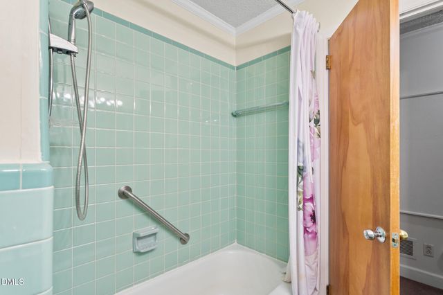 215 Trail Eight, Burlington, NC 27215