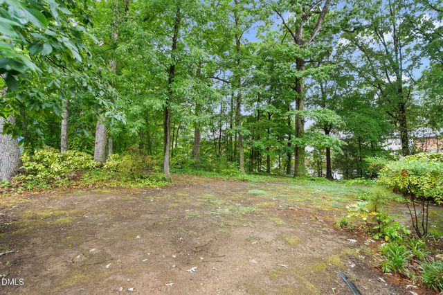 215 Trail Eight, Burlington, NC 27215