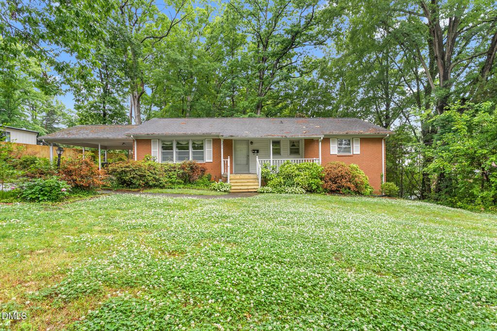 215 Trail Eight, Burlington, NC 27215