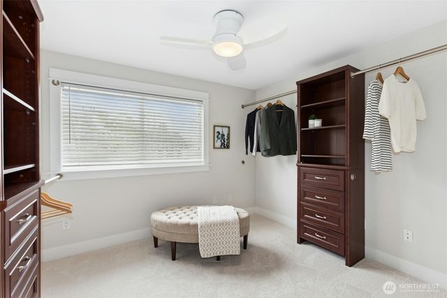 621 NE 77th Street, Seattle, WA 98115