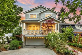 621 NE 77th Street, Seattle, WA 98115