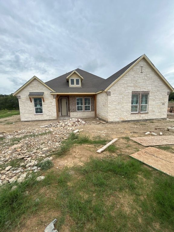 1115 Perrin Lane, Van Alstyne, TX 75495