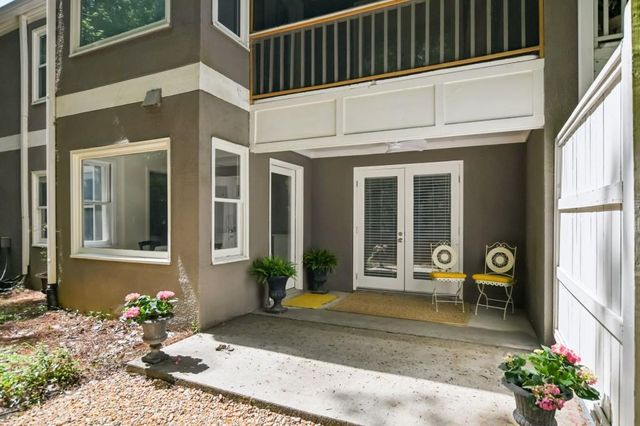 15 Brittany Way 15, Atlanta, GA 30324