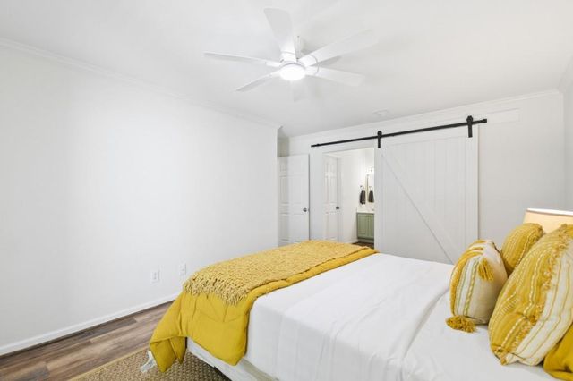 15 Brittany Way 15, Atlanta, GA 30324