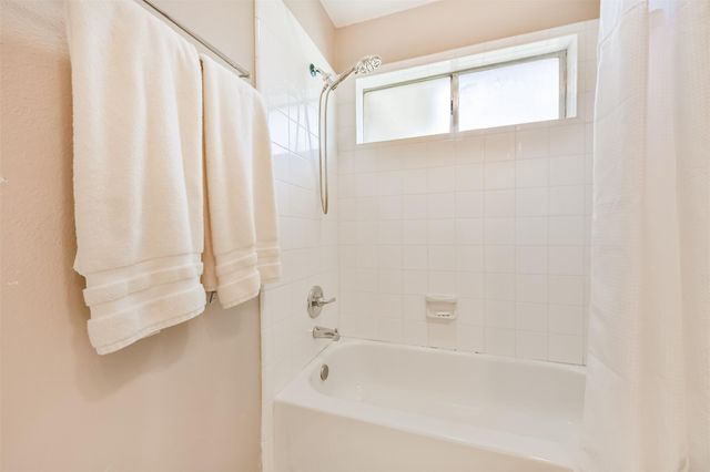 17710 Gimbals Way, Crosby, TX 77532