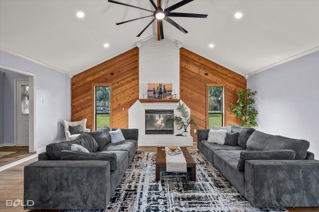 5505 Hickory Ridge Drive, Bossier City, LA 71111