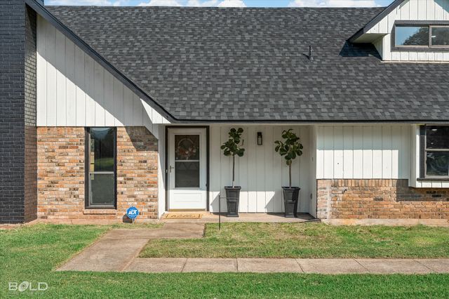 5505 Hickory Ridge Drive, Bossier City, LA 71111