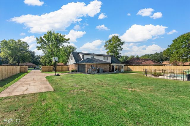 5505 Hickory Ridge Drive, Bossier City, LA 71111
