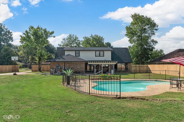 5505 Hickory Ridge Drive, Bossier City, LA 71111