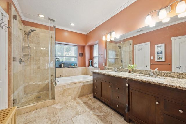 2326 Pin Hook Court, Seabrook, TX 77586