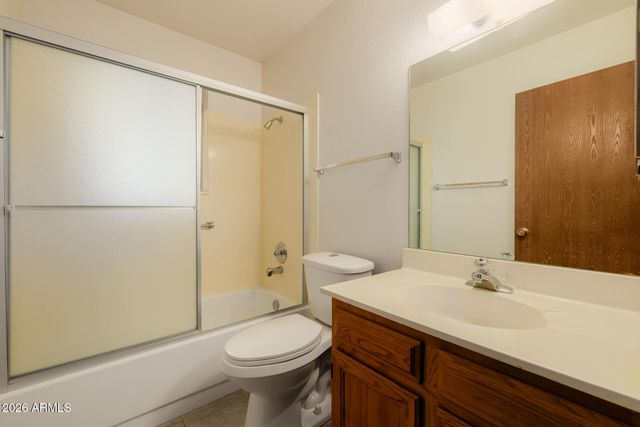 131 N HIGLEY Road 16, Mesa, AZ 85205