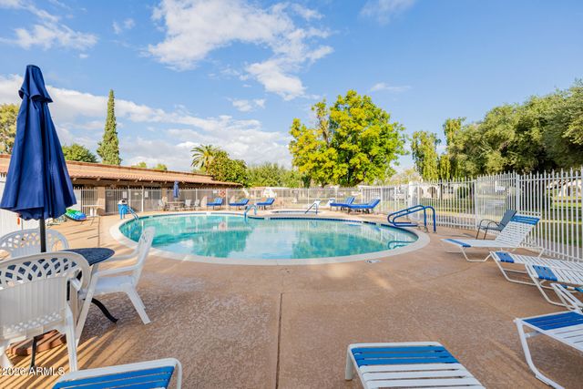 131 N HIGLEY Road 16, Mesa, AZ 85205