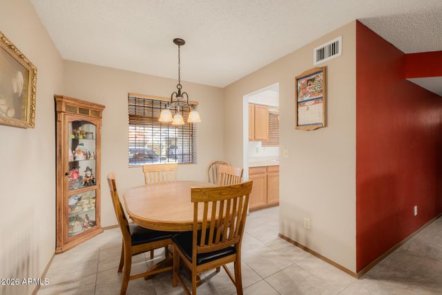 131 N HIGLEY Road 16, Mesa, AZ 85205