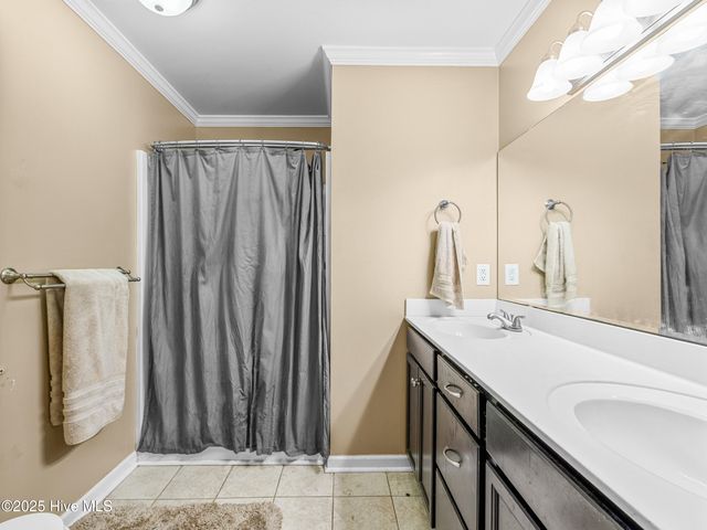 165 Parnell Road, Hubert, NC 28539