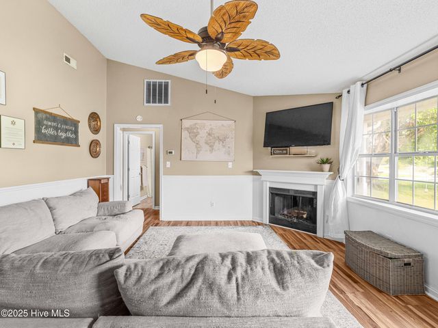 165 Parnell Road, Hubert, NC 28539