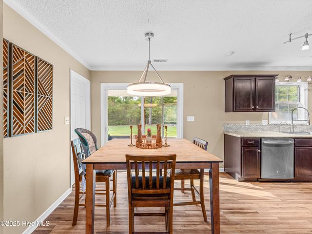 165 Parnell Road, Hubert, NC 28539