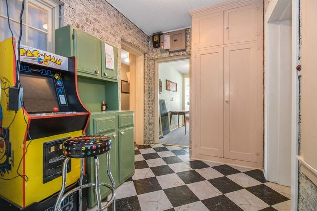 1216 S Colorado Street, Coleman, TX 76834