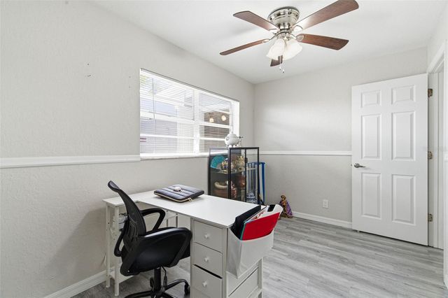 6401 N HALE AVENUE, Tampa, FL 33614