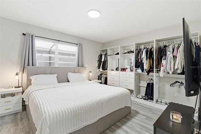 6401 N HALE AVENUE, Tampa, FL 33614