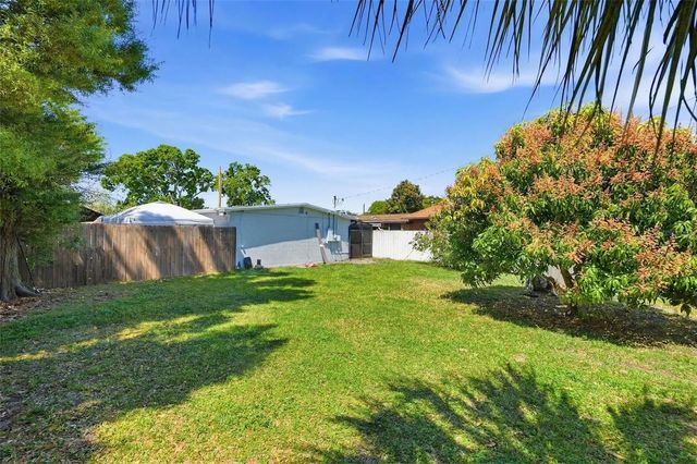 6401 N HALE AVENUE, Tampa, FL 33614