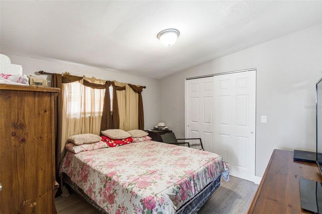 6401 N HALE AVENUE, Tampa, FL 33614