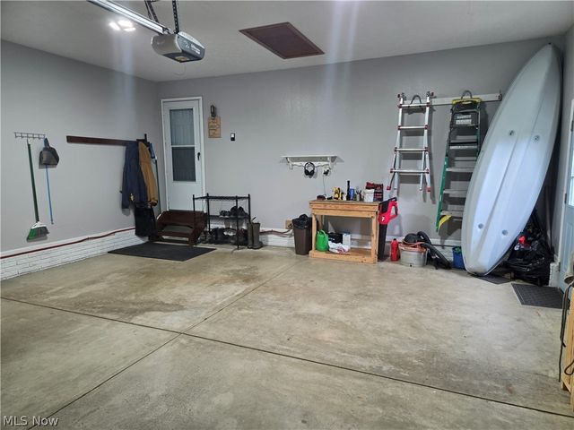 578 Parkside Reserve Street, Wellington, OH 44090