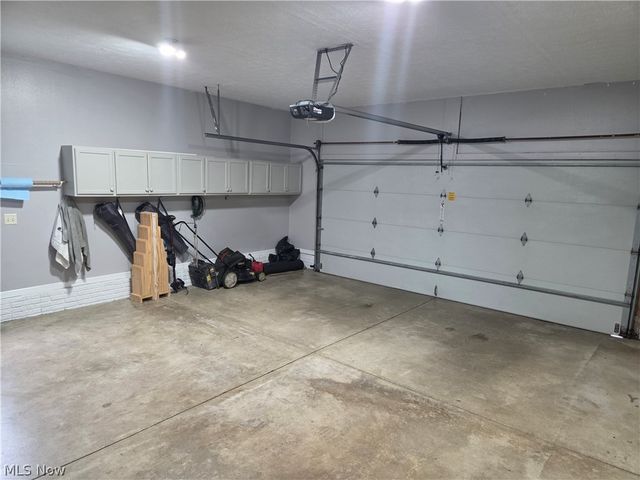 578 Parkside Reserve Street, Wellington, OH 44090